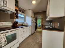 587 Tupper ST | Thunder Bay Ontario | Slide Image Twelve