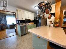79 BROMPTON ROAD | Thunder Bay Ontario | Slide Image Thirteen