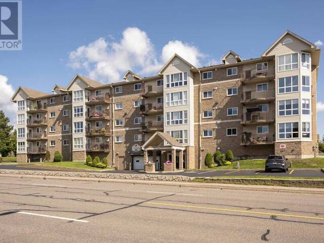 208-620 RED RIVER RD Thunder Bay Ontario, P7B 7C8 - Property For Sale