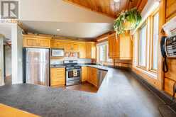 106 Island AVE | Thunder Bay Ontario | Slide Image Four