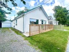 405 Mosher Avenue Fort Frances Ontario, P9A 2N1