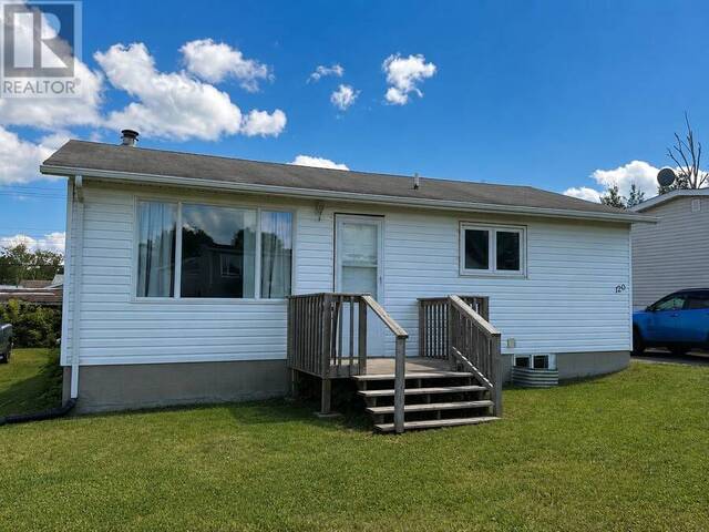 120 Dickenson RD Kenora Ontario, P0V 1C0 - 2 Bedrooms Home For Sale