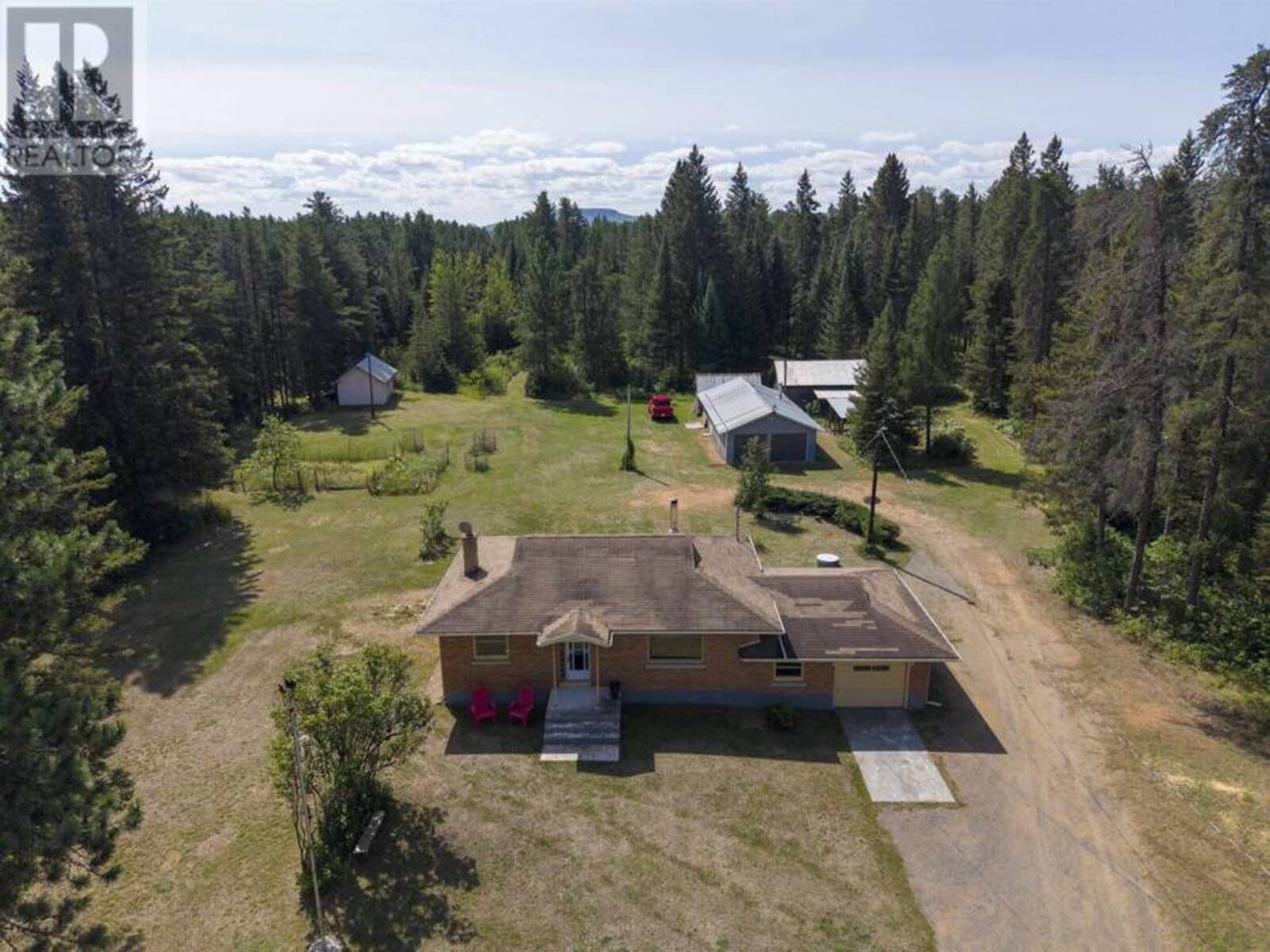 4137 HWY 11/17, Thunder Bay, Ontario P7K 0H7