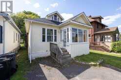 521 VICKERS STREET S | Thunder Bay Ontario | Slide Image One