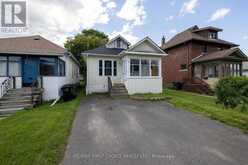 521 VICKERS STREET S | Thunder Bay Ontario | Slide Image Two