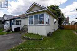 521 VICKERS STREET S | Thunder Bay Ontario | Slide Image Five