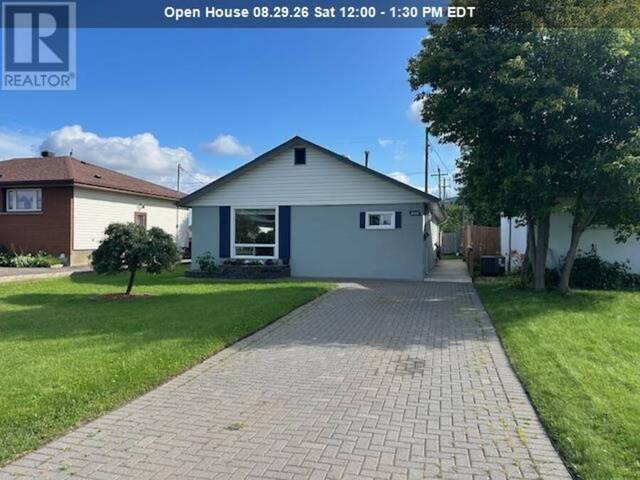 208 Gordon ST Thunder Bay Ontario, P7E 4T3 - 2 Bedrooms Home For Sale