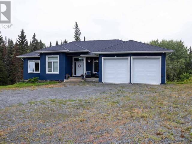 24 Gillespie RD Thunder Bay Ontario, P7J 0E3 - Property For Sale