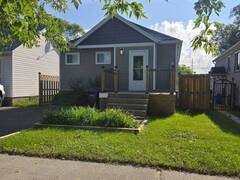 734 Franklin ST S Thunder Bay Ontario, P7E 1R9