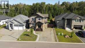 145 Dogwood CRES | Thunder Bay Ontario | Slide Image Two