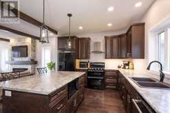145 Dogwood CRES | Thunder Bay Ontario | Slide Image Nine