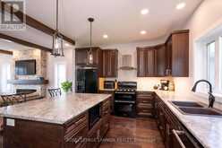 145 DOGWOOD CRESCENT | Thunder Bay Ontario | Slide Image Nine