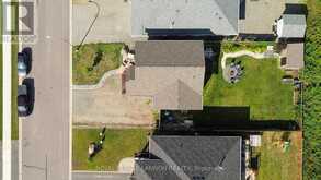 145 DOGWOOD CRESCENT | Thunder Bay Ontario | Slide Image Forty-one