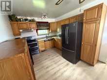 33 McDonald RD | Dryden Ontario | Slide Image Three
