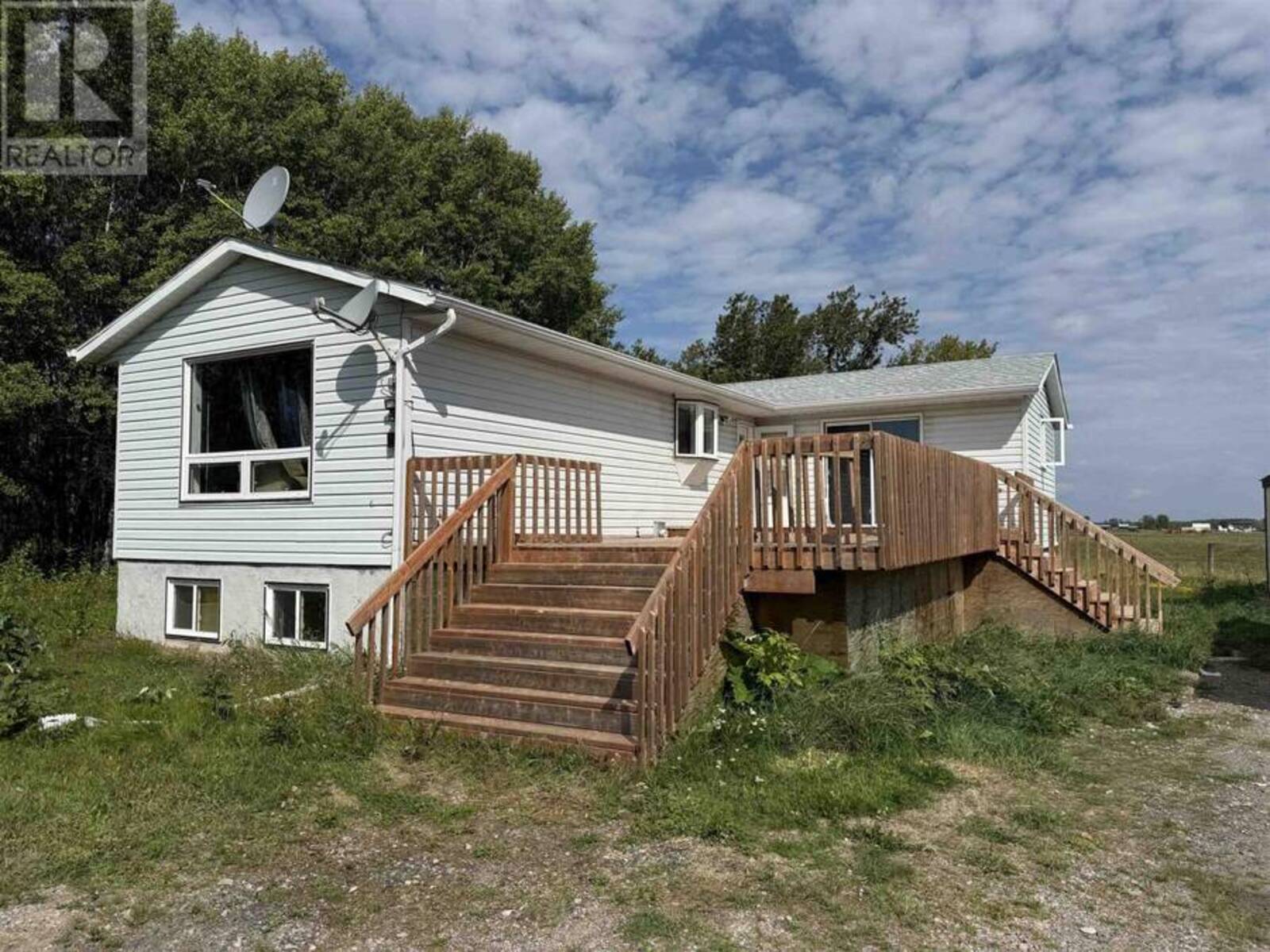 33 McDonald RD, Dryden, Ontario P8N 3G2