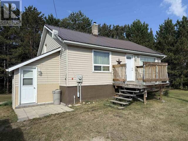 78 Armstrong ST Kenora Ontario, P0V 2V0 - 2 Bedrooms Home For Sale