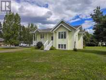 2210 Scotland ST | Thunder Bay Ontario | Slide Image Four