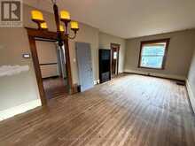 207 NORAH STREET S | Thunder Bay Ontario | Slide Image Nine