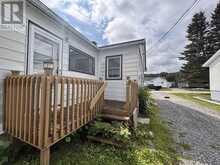 15 Falcon AVE | Manitouwadge Ontario | Slide Image Thirty-four