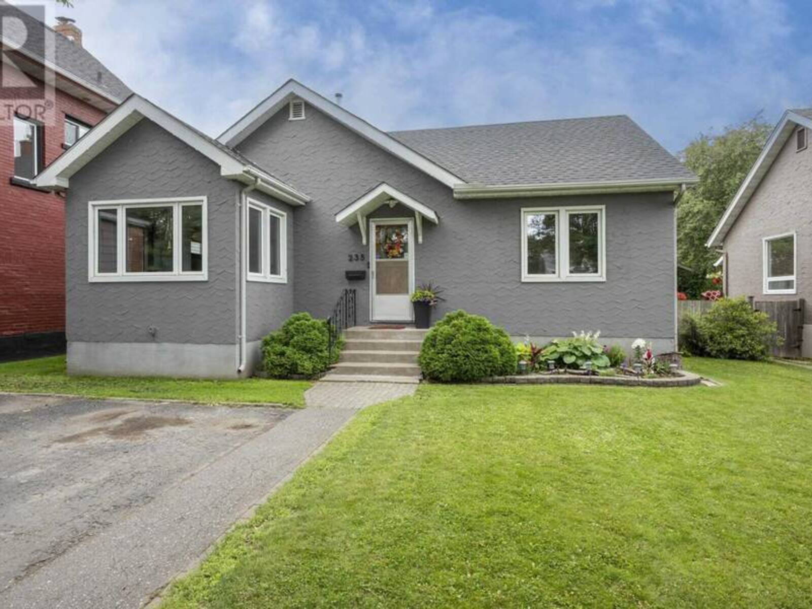 235 Franklin ST N, Thunder Bay, Ontario P7C 4J1