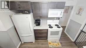 1820 Hamilton AVE | Thunder Bay Ontario | Slide Image Eight