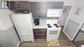 1820 HAMILTON AVENUE | Thunder Bay Ontario | Slide Image Eight