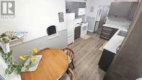 1820 HAMILTON AVENUE | Thunder Bay Ontario | Slide Image Seven