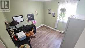 1820 HAMILTON AVENUE | Thunder Bay Ontario | Slide Image Twelve