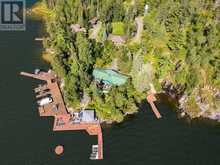 A15 CLEARWATER BAY|LAKE OF THE WOODS | Kenora Ontario | Slide Image Five