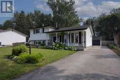 556 Laurentian DR | Thunder Bay Ontario | Slide Image Thirty-two