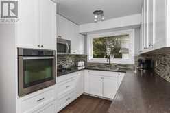 556 Laurentian DR | Thunder Bay Ontario | Slide Image Four