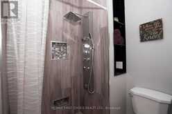 556 LAURENTIAN DRIVE | Thunder Bay Ontario | Slide Image Nineteen
