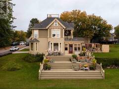108 Ottawa ST Keewatin Ontario, P0X 1C0