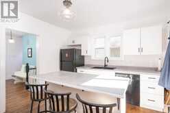 105 Machar AVE | Thunder Bay Ontario | Slide Image Twelve