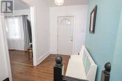 105 Machar AVE | Thunder Bay Ontario | Slide Image Seven