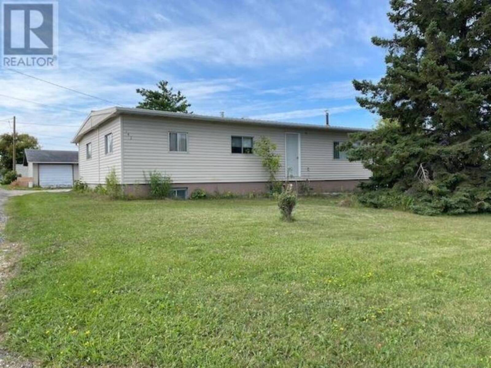 142 Third ST, Dryden, Ontario P8N 2V7