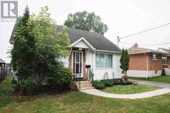 155 Ruttan ST | Thunder Bay Ontario | Slide Image Two