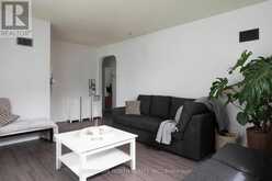 155 RUTTAN STREET | Thunder Bay Ontario | Slide Image Ten