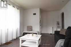 155 RUTTAN STREET | Thunder Bay Ontario | Slide Image Nine