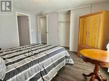 7 Kari CT | Thunder Bay Ontario | Slide Image Thirty-six