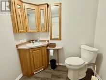 7 Kari CT | Thunder Bay Ontario | Slide Image Thirty-eight