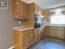 7 Kari CT | Thunder Bay Ontario | Slide Image Thirty-three