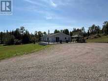 7 KARI COURT | Thunder Bay Ontario | Slide Image Five