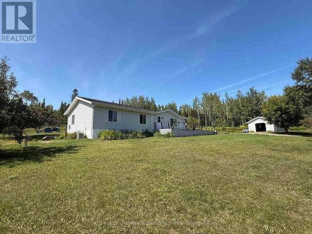 7 KARI COURT Thunder Bay Ontario, P7G 0G4 - 3 Bedrooms Home For Sale