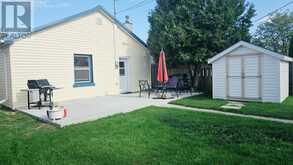 606 Kingsway | Thunder Bay Ontario | Slide Image Thirteen