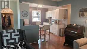 606 Kingsway | Thunder Bay Ontario | Slide Image Three