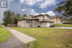 733 Woodcrest RD | Thunder Bay Ontario | Slide Image Fifty