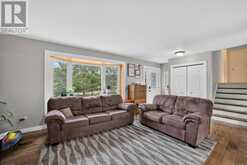 93 Peterson Road | Kenora Ontario | Slide Image Ten
