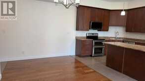 204 300 Vista Lane | Thunder Bay Ontario | Slide Image Six
