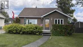 27 SUPERIOR AVE | Terrace Bay Ontario | Slide Image One